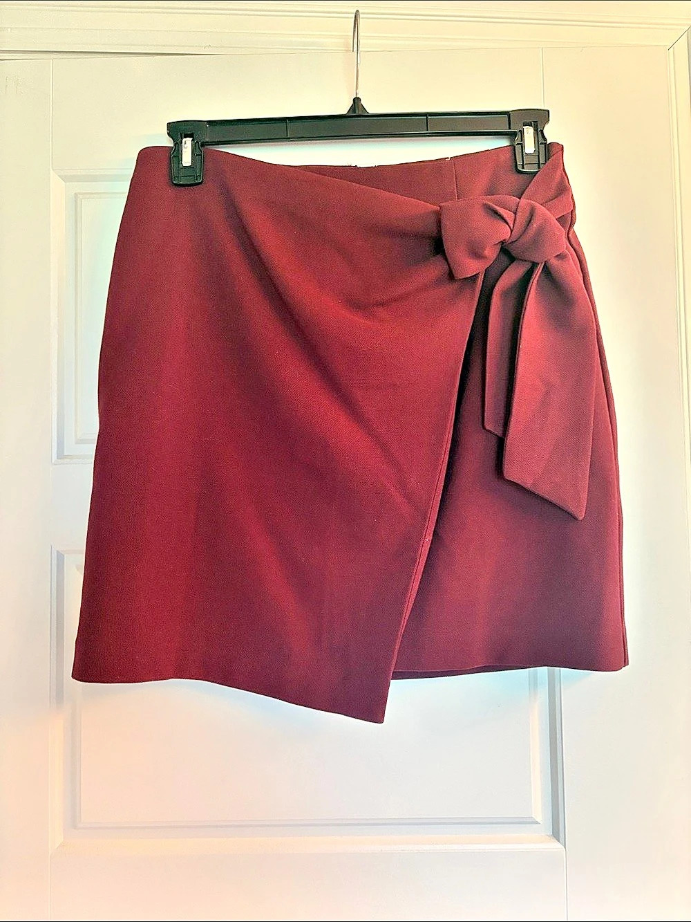LOFT Side Tie Wrap Mini Skirt Burgundy Size 6